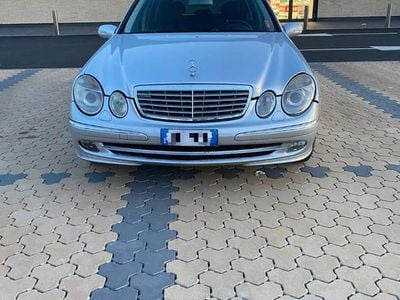 Mercedes E280