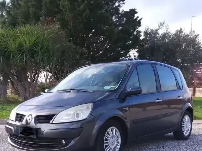 Usata Renault Scenic E-Tech 130 CV (95 kW) 2006 Grigio Monovolume