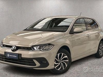 Usata VW Polo 95 CV (69 kW) 2024 Grigio Utilitaria
