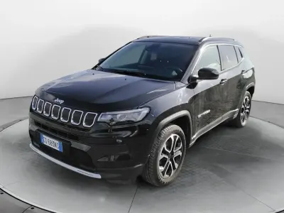 Begagnad Jeep Compass Limited 131 HK (96 kW) 2024 Svart SUV