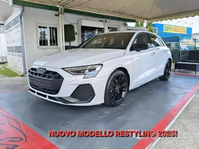 Usata Audi A3 S-Line 150 CV (110 kW) 2024 Bianco Berlina