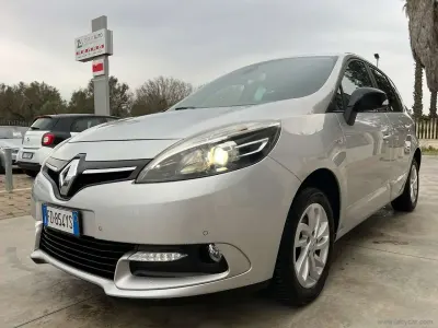 Brugt Renault Scénic III LIMITED 110 HK (80 kW) 2016 Sølv MPV