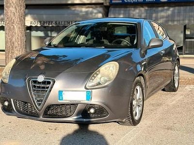 Usata Alfa Romeo Giulietta 2013 Grigio Utilitaria