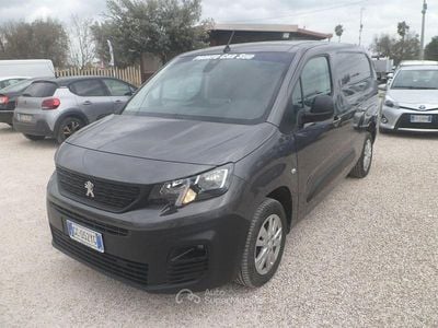 Usata Peugeot Partner 131 CV (96 kW) 2021 Grigio Monovolume