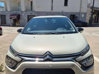Usata Citroën C3 PureTech 83 CV (61 kW) 2024 Beige Berlina