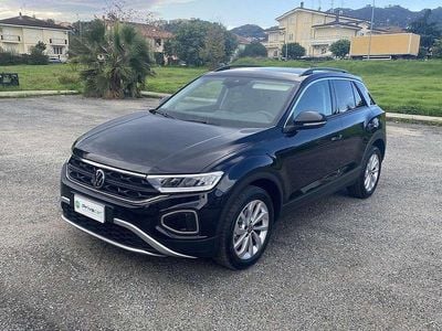 Usata VW T-Roc Edition 116 CV (85 kW) 2024 Nero SUV