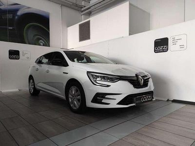 Usata Renault Mégane GrandTour Equilibre 116 CV (85 kW) 2023 Bianco Station wagon