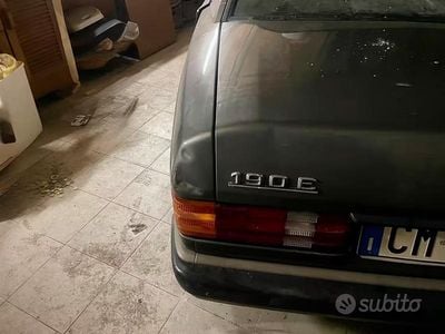Usata Mercedes 190 1992 Grigio Berlina