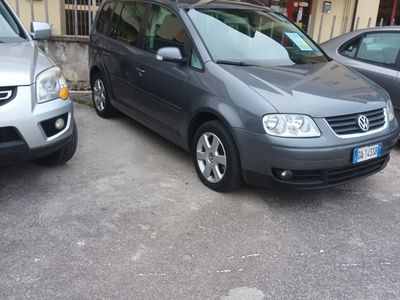 usata VW Touran 2.0 16V TDI Trendline