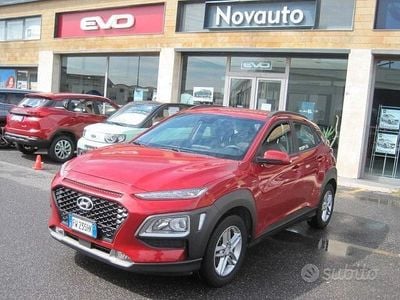 Usata Hyundai Kona Comfort 119 CV (87 kW) 2019 Rosso SUV