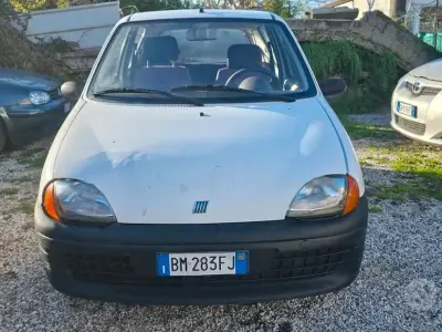 Usata Fiat Seicento Young 39 CV (28 kW) 2000 Bianco Utilitaria