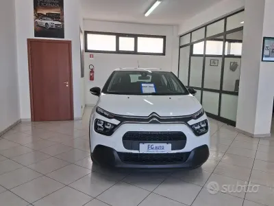 Usata Citroën C3 Feel 102 CV (75 kW) 2022 Bianco Utilitaria