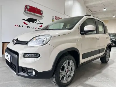 Usata Fiat Panda 4x4 75 CV (55 kW) 2014 Nero Utilitaria