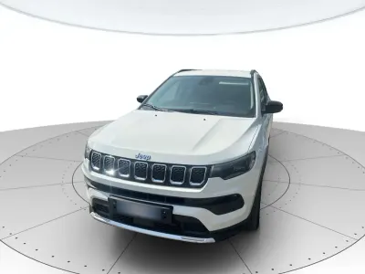 Usata Jeep Compass 131 CV (96 kW) 2022 Alpine white SUV