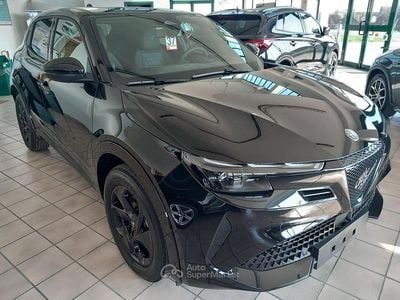 Nuova Alfa Romeo GT Junior 136 CV (100 kW) 2026 Nero Berlina