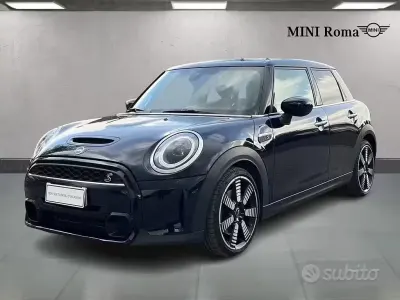 Gebraucht Mini Cooper S 178 PS (130 kW) 2023 Schwarz Kleinwagen