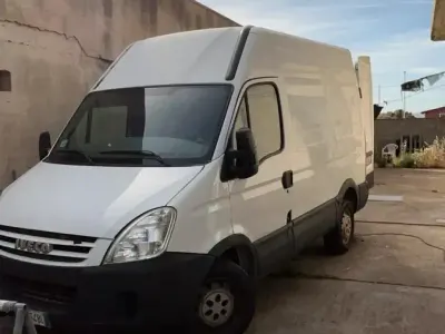Usata Iveco Daily 115 CV (84 kW) 2008 Bianco