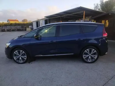 Usata Renault Grand Scénic IV Intens 110 CV (80 kW) 2018 Blu/tetto nero Monovolume