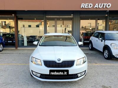 usata Skoda Octavia G-TEC 1.4 TSI Wagon Active RedAuto