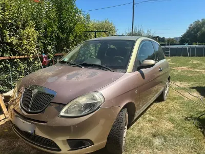 Usata Lancia Ypsilon 90 CV (66 kW) 2007 Utilitaria
