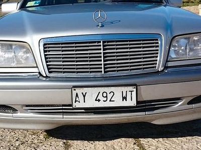 Grigio Usata 1998 Mercedes C250 Elegance Station wagon | 4000 €