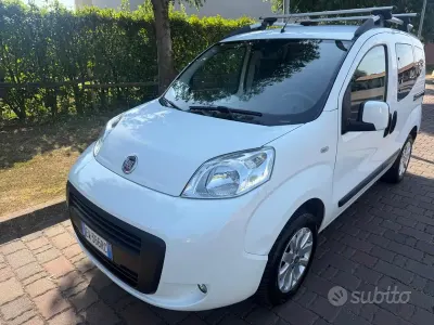 Usata Fiat Qubo Trekking 70 CV (51 kW) 2014 Bianco Monovolume