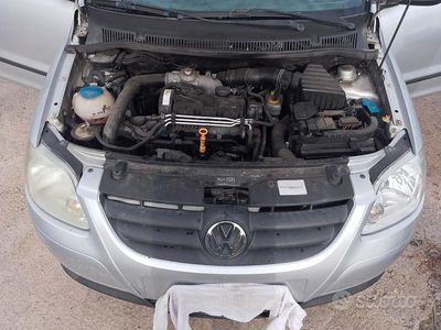 Begagnad VW Fox 70 HK (51 kW) 2007 Grå Halvkombi
