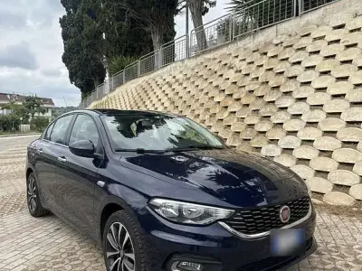 Usata Fiat Tipo Easy 120 CV (88 kW) 2017 Berlina