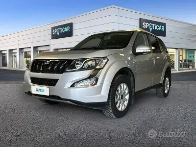 Usata Mahindra XUV500 140 CV (102 kW) 2018 Grigio SUV