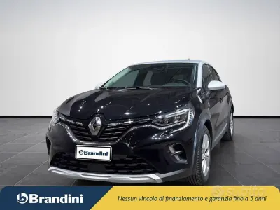 Usata Renault Captur Intens 92 CV (67 kW) 2021 Nero bicolore SUV