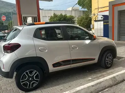Usata Dacia Spring Comfort Plus 18 kW (25 CV) 2021 Utilitaria