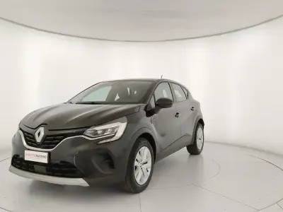 Usata Renault Captur Equilibre 100 CV (73 kW) 2024 Nero SUV