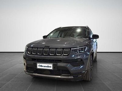 Usata Jeep Compass 131 CV (96 kW) 2024 Graphite grey con tetto nero SUV