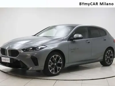 Usata BMW 118 M Sport 150 CV (110 kW) 2025 Skyscraper grey metallic Utilitaria