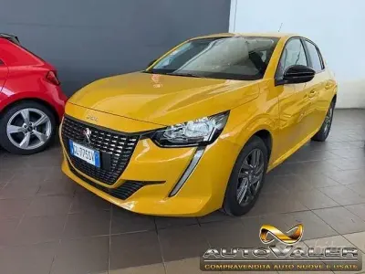 Begagnad Peugeot 208 102 HK (75 kW) 2022 Gul Halvkombi