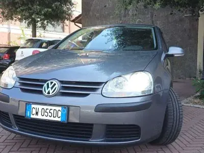Usata VW Golf IV Sportline 116 CV (85 kW) 2006 Berlina