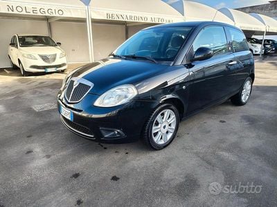 Usata Lancia Ypsilon 77 CV (56 kW) 2009 Nero Utilitaria