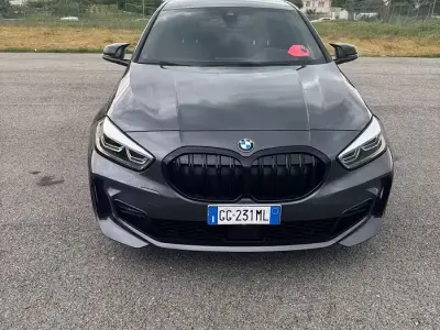 Usata BMW 118 M Sport 150 CV (110 kW) 2021 Grigio Utilitaria