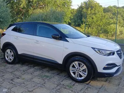Usata Opel Grandland X Elegance 131 CV (96 kW) 2021 Bianco SUV