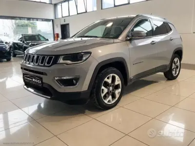 Usata Jeep Compass Limited 140 CV (102 kW) 2019 Grigio SUV