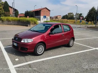 Usata Fiat Punto 60 CV (44 kW) 2009 Utilitaria