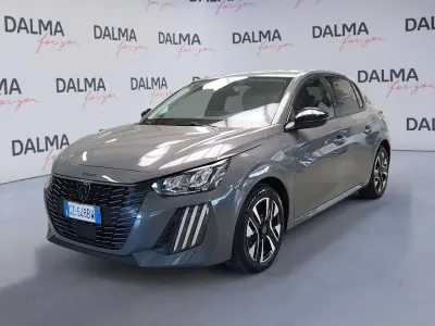 Usata Peugeot 208 Allure 101 CV (74 kW) 2025 Grigio selenium Utilitaria