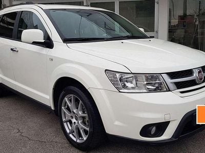 Usata Fiat Freemont Lounge 170 CV (125 kW) 2015 Bianco SUV