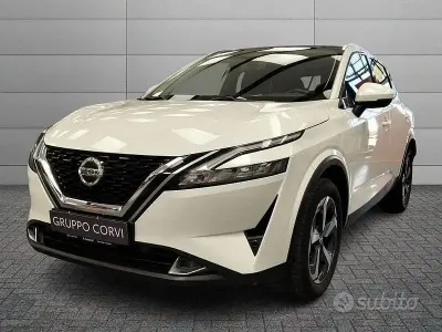 Usata Nissan Qashqai N-Connecta 140 CV (102 kW) 2022 Bianco SUV
