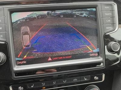 Usata VW Passat 190 CV (139 kW) 2015 Grigio Station wagon