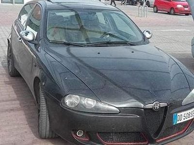 Usata Alfa Romeo 147 150 CV (110 kW) 2006 Nero Utilitaria
