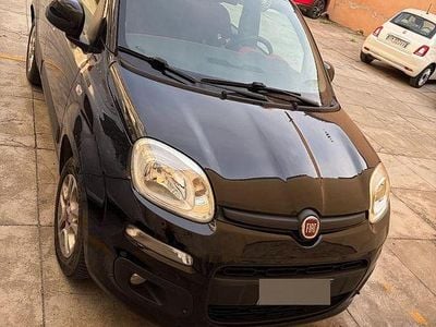 Usata Fiat Panda Lounge 69 CV (50 kW) 2015 Nero Utilitaria
