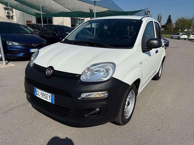 Usata Fiat Panda Pop 71 CV (52 kW) 2022 Bianco Utilitaria