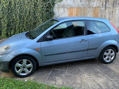 Usata Ford Fiesta 75 CV (55 kW) 2005 Utilitaria