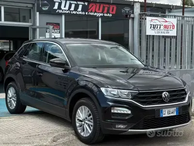 Usata VW T-Roc Sport 150 CV (110 kW) 2021 Nero SUV